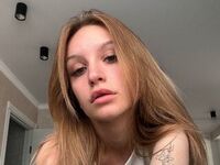 topless webcam girl KendraHawks