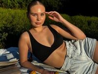 webcamgirl KrystalLaaz