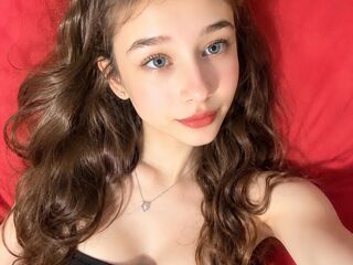 cam girl masturbating with vibrator LashawnLebert