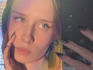 hot girl webcam photo LeonilaSeedorf