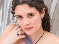 naked camgirl LiaResvolt