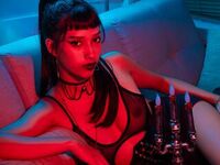 camwhore fingering pussy LilithBrooks