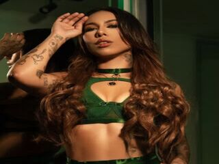 free webcam video LilyHarpers