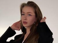 cam girl masturbating LinaMikaya