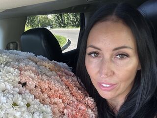 livesex cam girl LipaWild