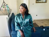 topless webcamgirl LisaNitti