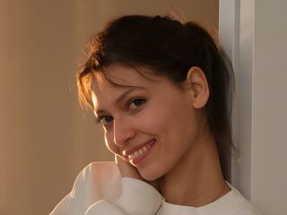 jasmin camgirl LivelyLaurie