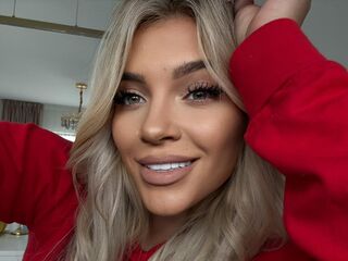 real live cam pic LorennaRyan