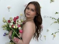 camgirl masturbating with vibrator LunaVales