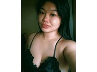 camwhore masturbating with sextoy MadonnaGray