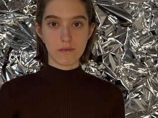 free webcam picture MaeganDegiacomo