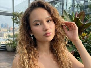 fingering girl chatroom MaliaUcci