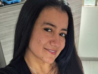 Kinky webcam MariaThomp