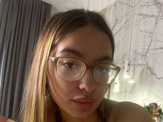 kinky webcam model MarianaPollack