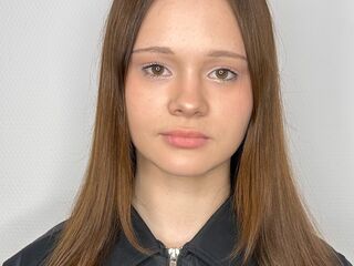 beautiful cam girl NaidaBrayton