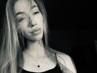 beautiful girl cam NikkiTenerovich