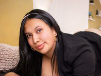 closeup webcam PeachRivera