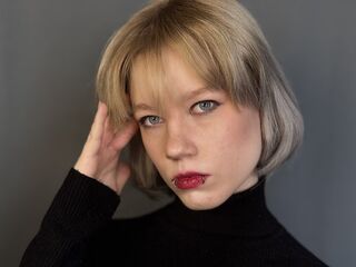 cam girl masturbating with dildo PolleMolle