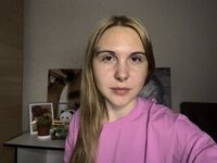 camgirl masturbating with vibrator RamonaPanah