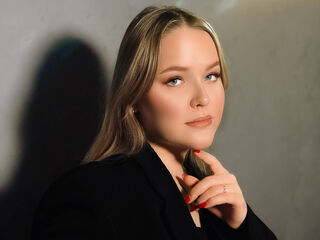 webcamstripper SallySavage