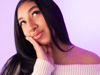 camgirl masturbating with dildo SaraClac