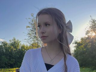 sexy cam girl picture SophieBannington
