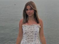 nude webcamgirl StellaWerty