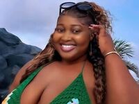 naughty webcamgirl TunaLubal