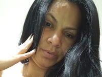 camwhore fingering shaved pussy Zharat
